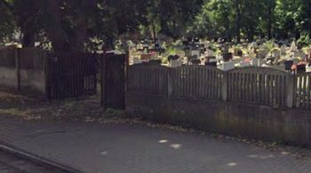 Chorzów: Tragiczne odkrycie na cmentarzu. Odnaleziono ciało mężczyzny