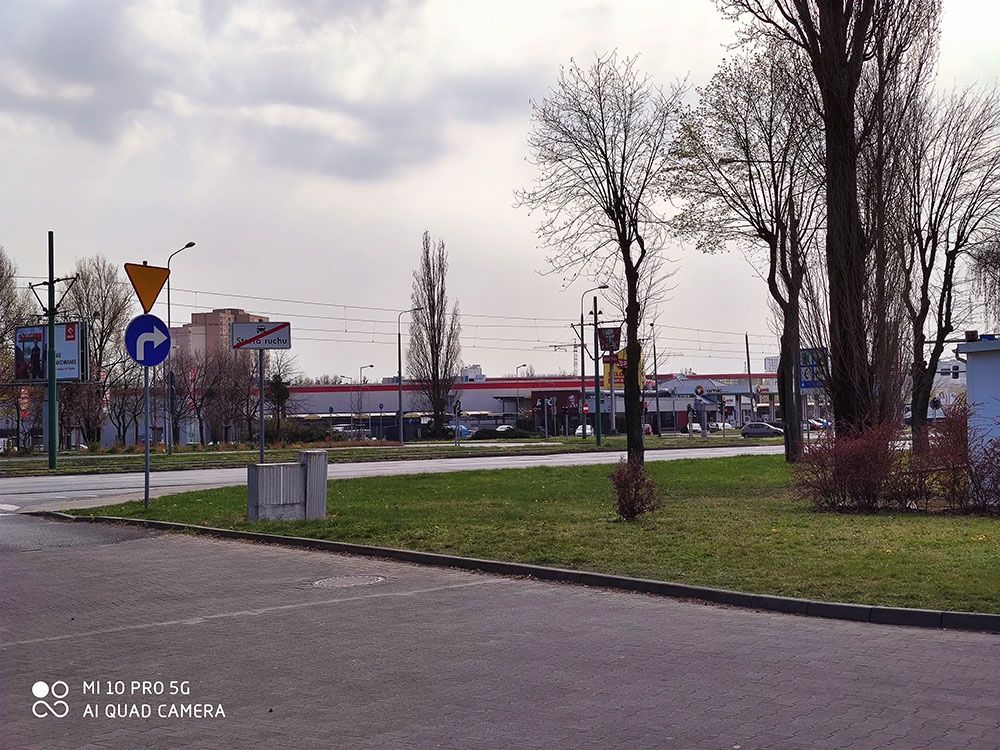 Zdjęcie z aparatu tylnego, zoom 2x