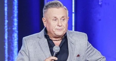 Bawi Polaków od lat. Już nie ukrywa poglądów religijnych