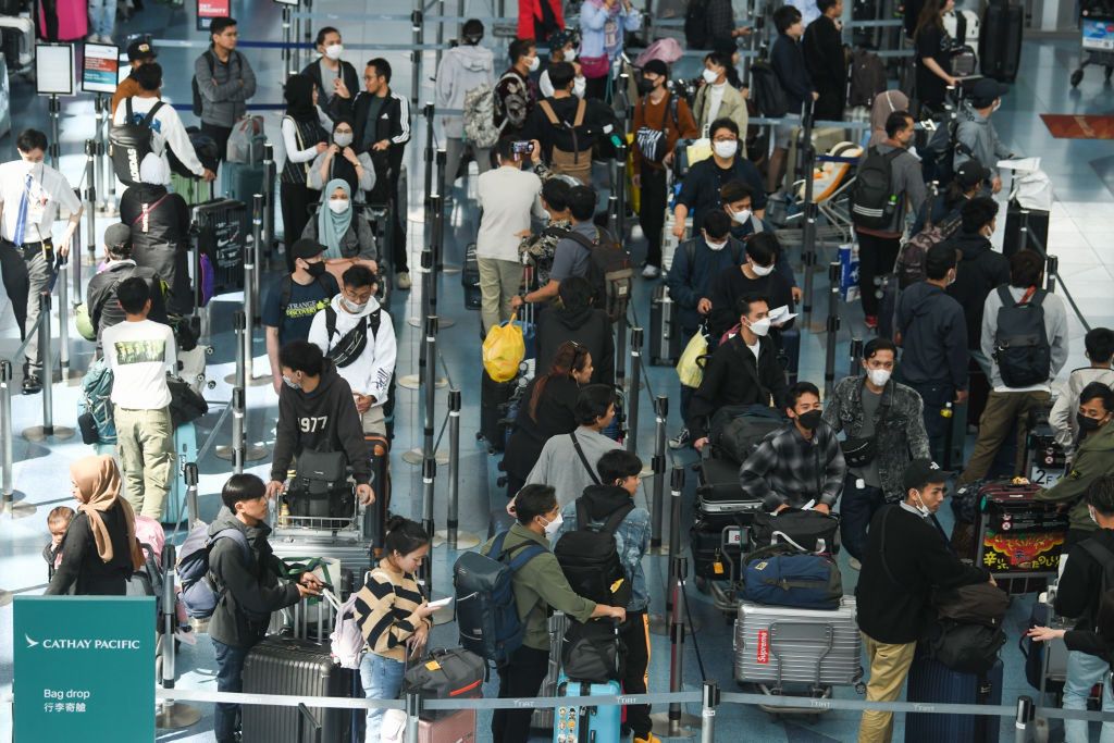 Tłumy na lotnisku Haneda w Tokio to standard