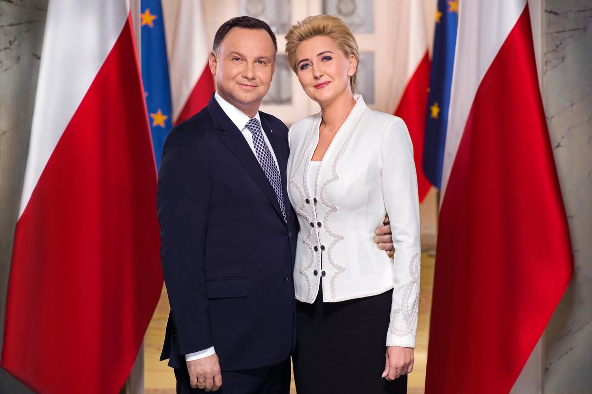 Agata Kornhauser-Duda i Andrzej Duda złożyli nauczycielom życzenia. Dzień Edukacji Narodowej