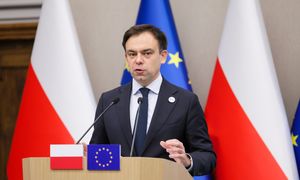 Skarbówki popracują dłużej. Urzędnicy mają pomóc firmom z wejściem KSeF