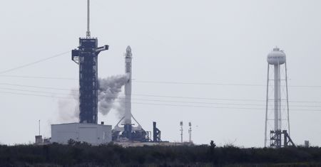 Wspólna misja NASA i SpaceX. Kiedy start rakiety Falcon 9?