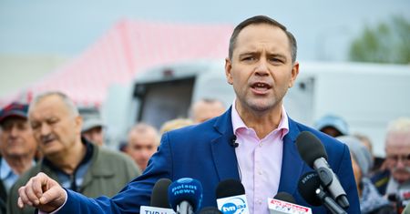 Nawrocki zapytany, czy bił się w młodości. "Nigdy nie byłem agresywny"