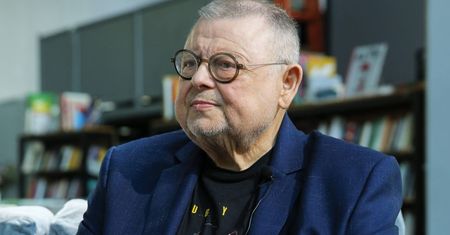 Wojciech Mann "doprasza się" posady od Adama Glapińskiego. Przy okazji kpi z Jacka Kurskiego