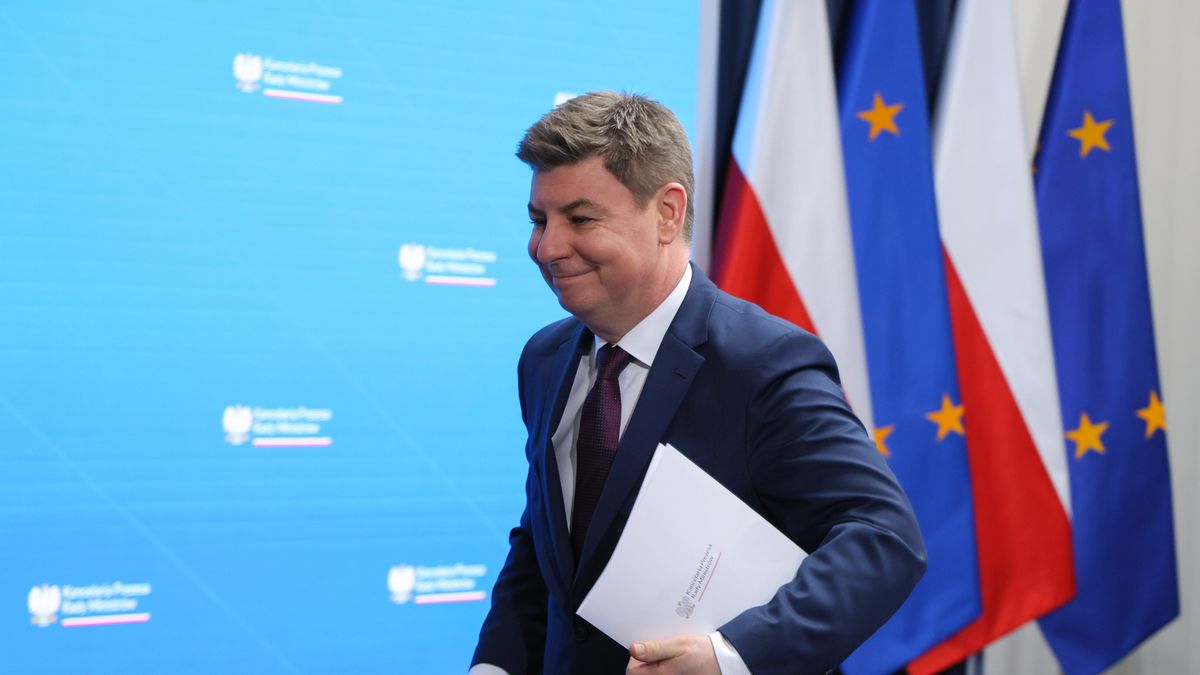 Warszawa, 04.03.2024. Szef Kancelarii Prezesa Rady Ministrów Jan Grabiec na konferencji prasowej w KPRM w Warszawie, 4 bm. (ad) PAP/Paweł Supernak