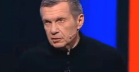 Traci cierpliwość. "Kiedy wprowadzimy w życie słowa Putina?"