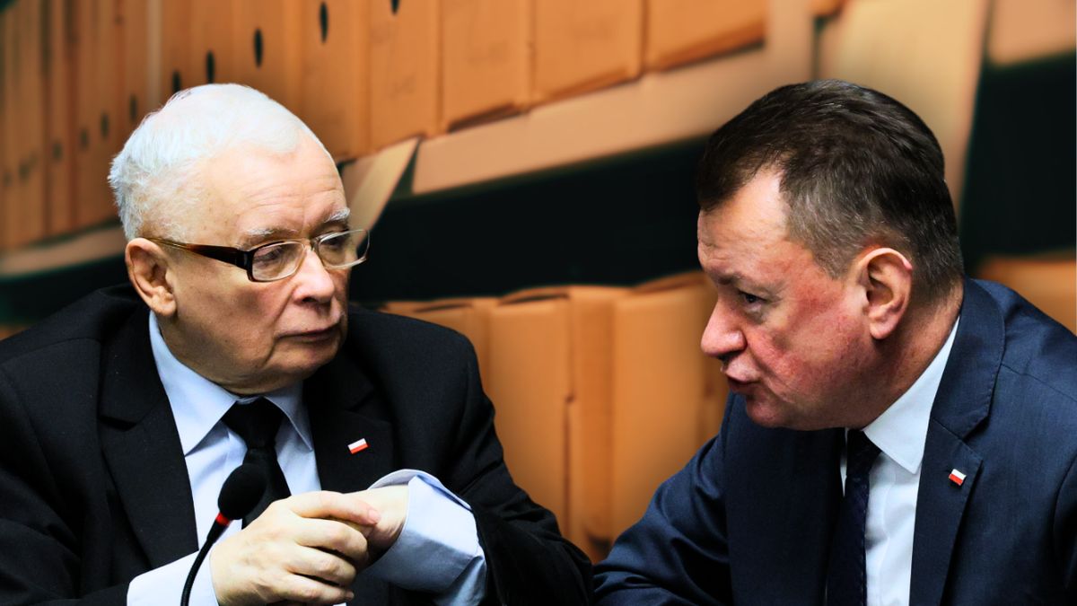 Jarosław Kaczyński i Mariusz Błaszczak w Sejmie