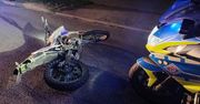 Pościg na Podkarpaciu. 17-latek uderzył w policyjny motocykl