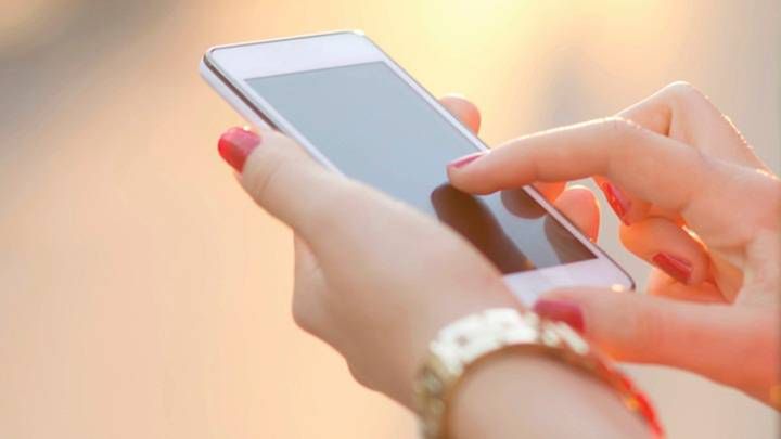 Freedom 251 to telefon kosztujący mniej niż obiad na mieście. Nawet w Chinach nie jest tak tanio 1