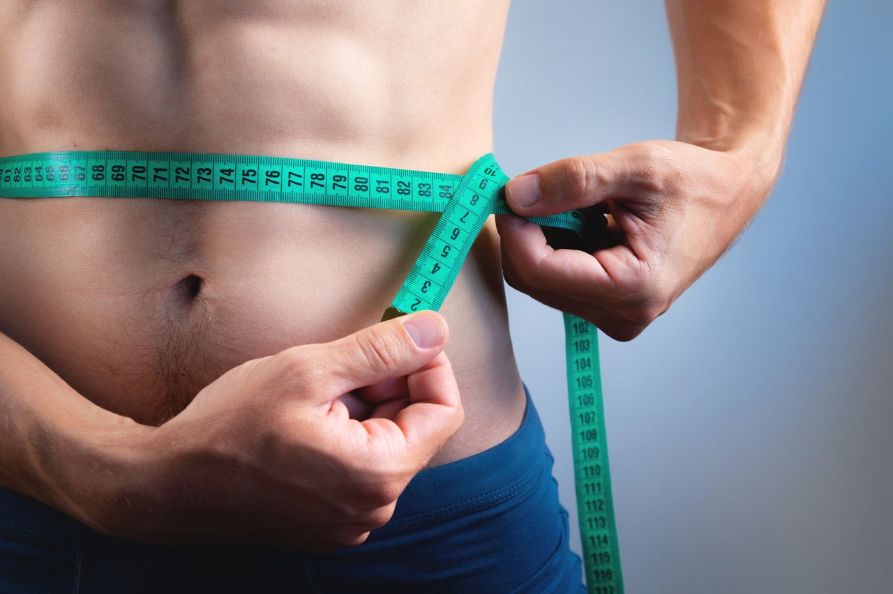The doctor sheds 15 lbs in 12 days with no extreme diet or fasting, and explains how