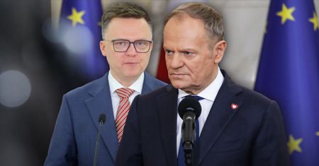 Konsolidacja Koalicji przez kanibalizm? [OPINIA]