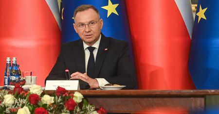 Duda o "zdradzie stanu". W tle sprawa CPK