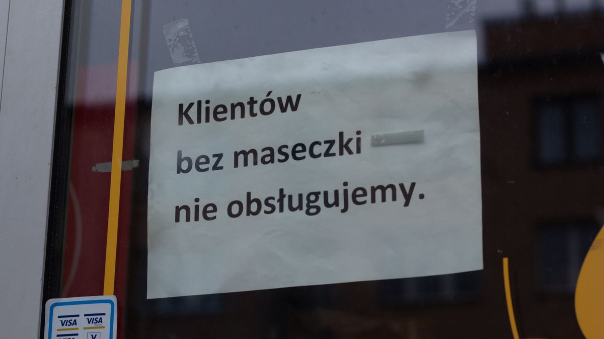Od 28 marca zniesiony jest obowiązek zakrywania nosa i ust, z wyjątkiem podmiotów leczniczych 