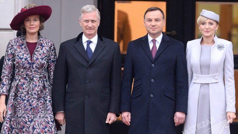 Prezydent Polski z żoną i parą królewską