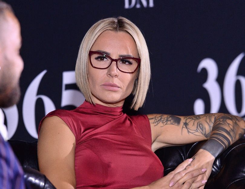 Kolejne krytyczne komentarze w sprawie "365 dni" 
