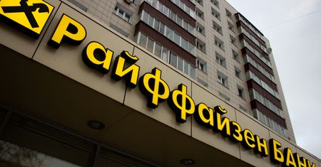 Ten bank nadal działa w Rosji. Liczy na szybkie zakończenie wojny
