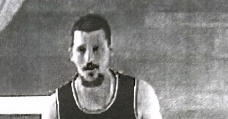 Poznajesz go? Policja szuka tego mężczyzny