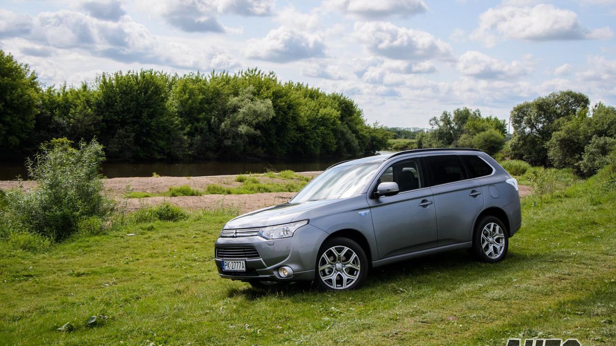 Mitsubishi Outlander PHEV - test [galeria] 1