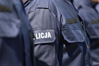 Bydgoszcz: Nowi funkcjonariusze. 55 policjantów złożyło uroczyste ślubowanie