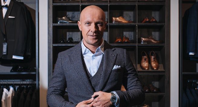 Szymon Marciniak będzie reklamował odzież Lancerto