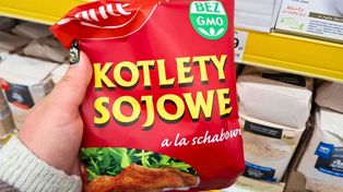 Kosztują 3 złote i kiedyś były obiadowym hitem. Dziś większość omija