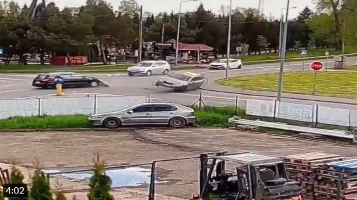 Seria kolizji na skrzyżowaniu w Kłodzku