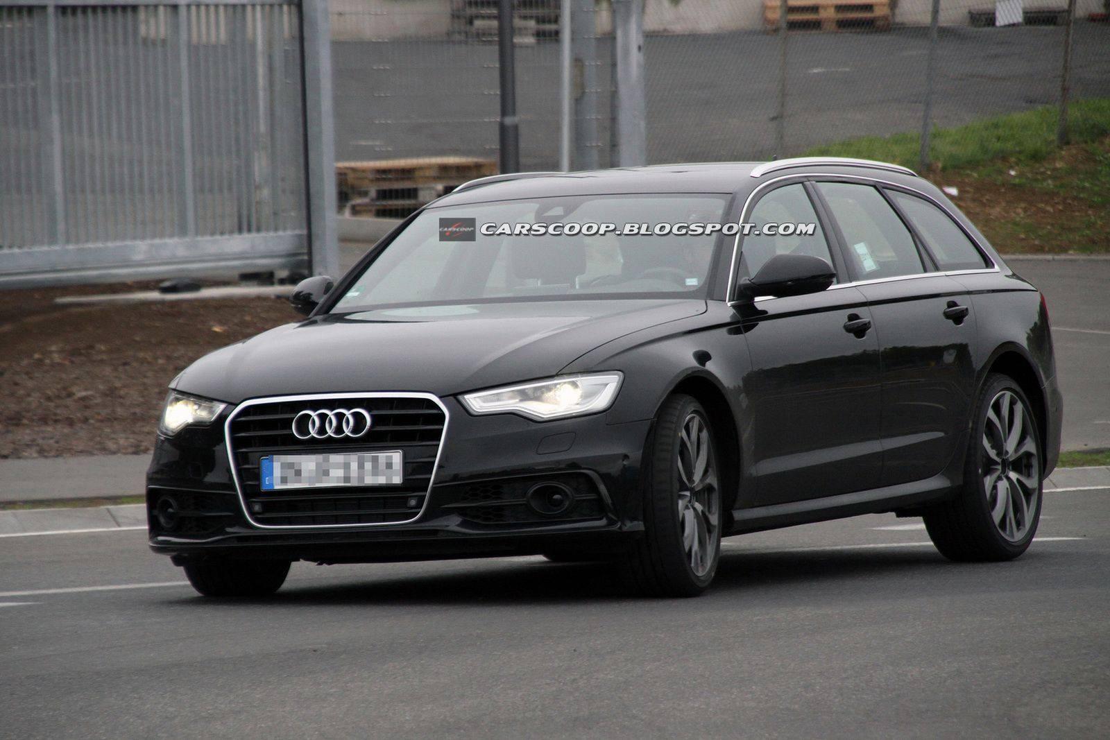 Audi S6 Avant 2012
