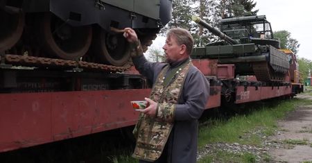 Rosja odbudowuje siły pancerne. Stawia na te trzy maszyny