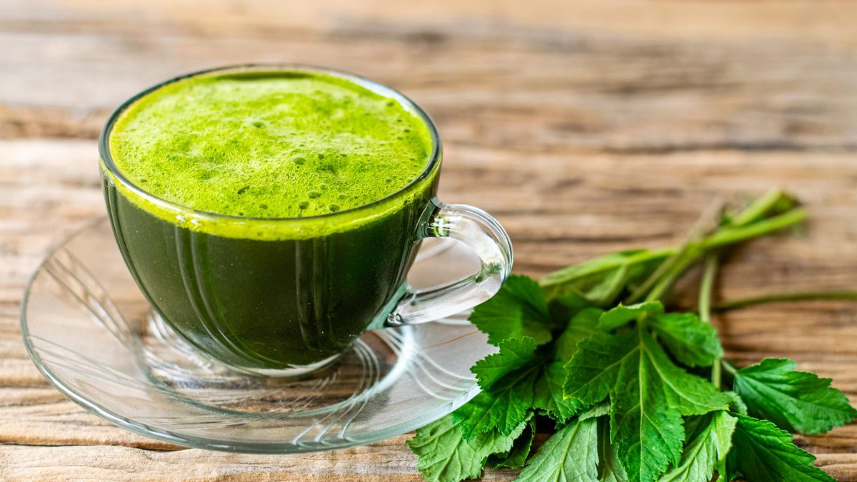 Pokrzywa nie jest chwastem - ma wiele cennych właściwości