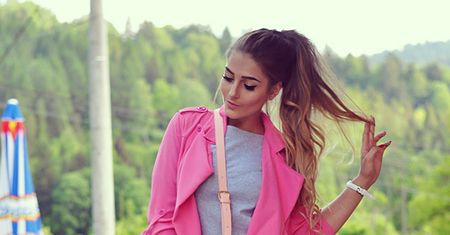 Pink is the new black, czyli moda na subtelną kobiecość