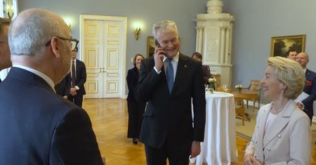 Prezydent Litwy odebrał telefon. "Goodbye Russia"
