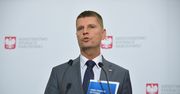 Powrót do szkoły. Dariusz Piontkowski przekazał najnowsze zalecenia. Możliwe wprowadzenie obowiązku noszenia maseczek
