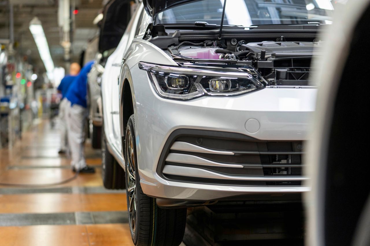 Volkswagen znów wstrzymuje produkcję w fabrykach. Powodem nie jest jednak bezpieczeństwo pracowników