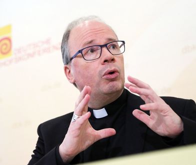 Molestowanie w Kościele: biskup zapłaci za ujawnienie danych
