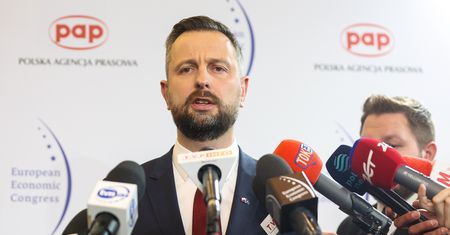 "Sprawa dla całego państwa".Szef MON podejmuje kroki ws. Szmydta