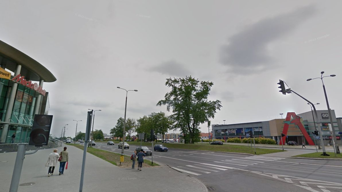 Przejście dla pieszych na ul. Wyszogrodzkiej w Płocku 