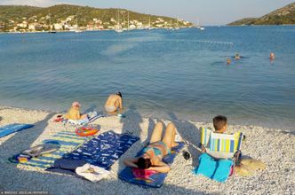 Wakacje za granicą jak jazda bez trzymanki. Turyści narażeni na ciągły stres