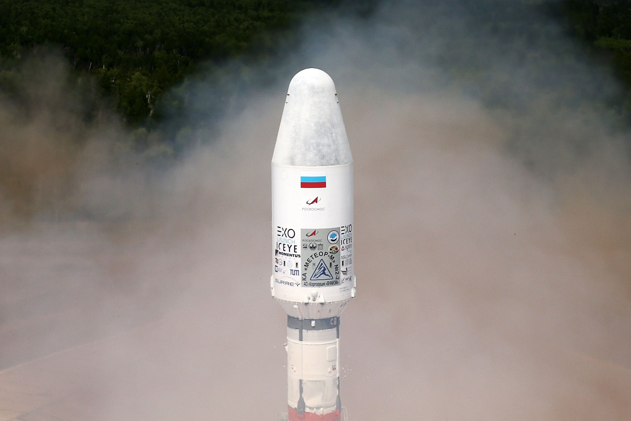 Rosyjski satelita pogodowy w drodze na orbitę. Zobacz zdjęcia ze startu 4