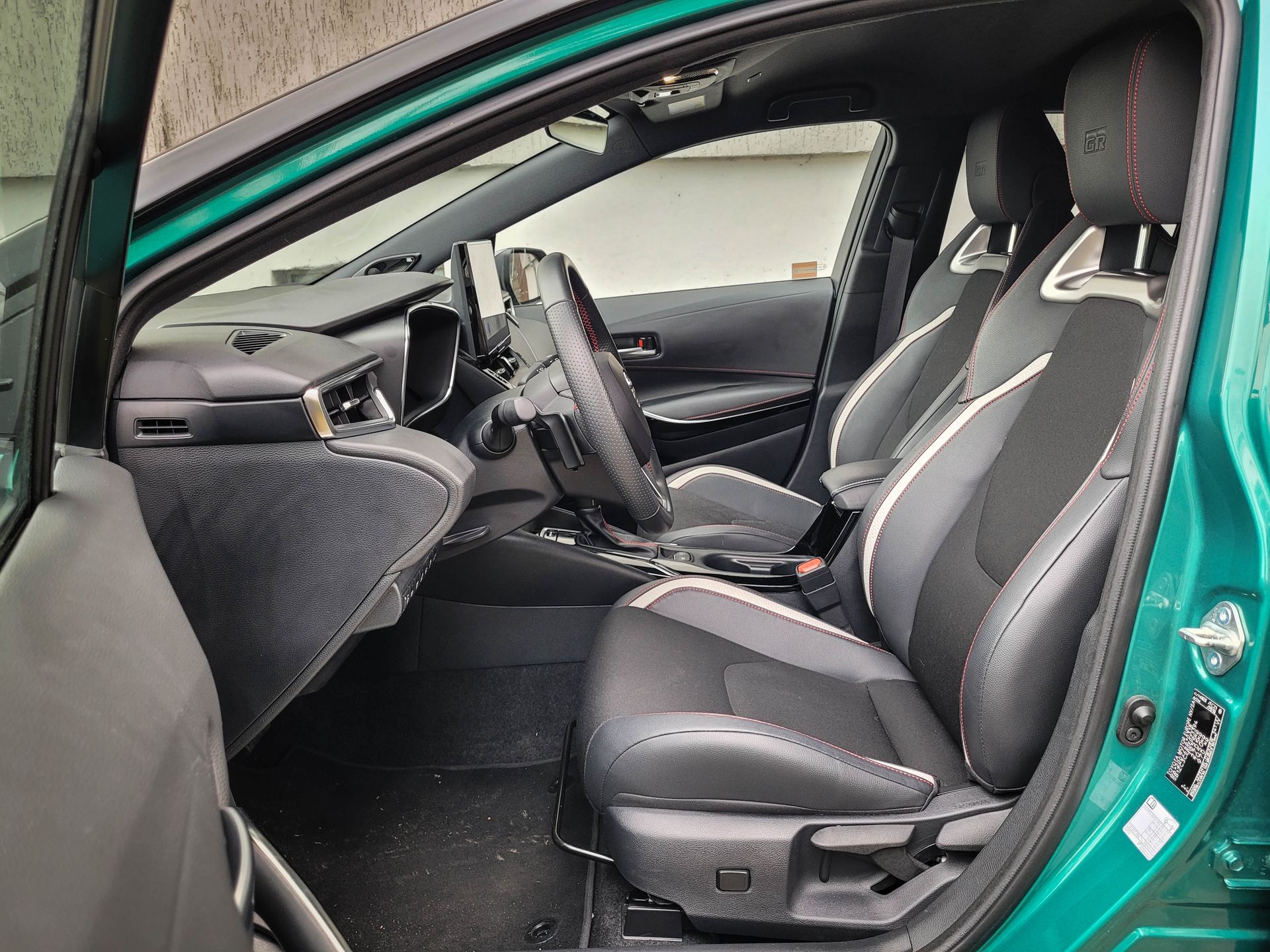 Toyota Corolla TS 2.0 GR Sport 