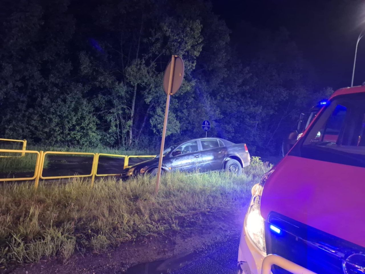 Nocny wypadek - jedna osoba trafiła do szpitala!