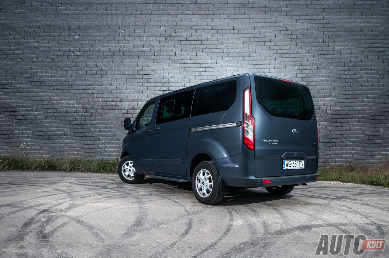 Ford Tourneo Custom 2,2 TDCi Titanium (fot. Mariusz Zmysłowski)