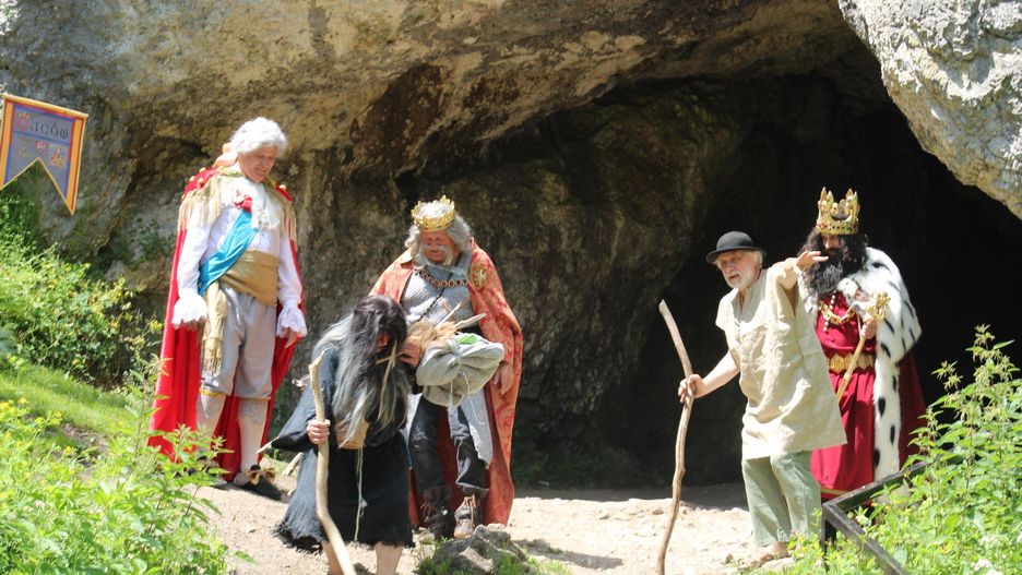 Parada historyczna, Dzień Ojca w Ojcowie
