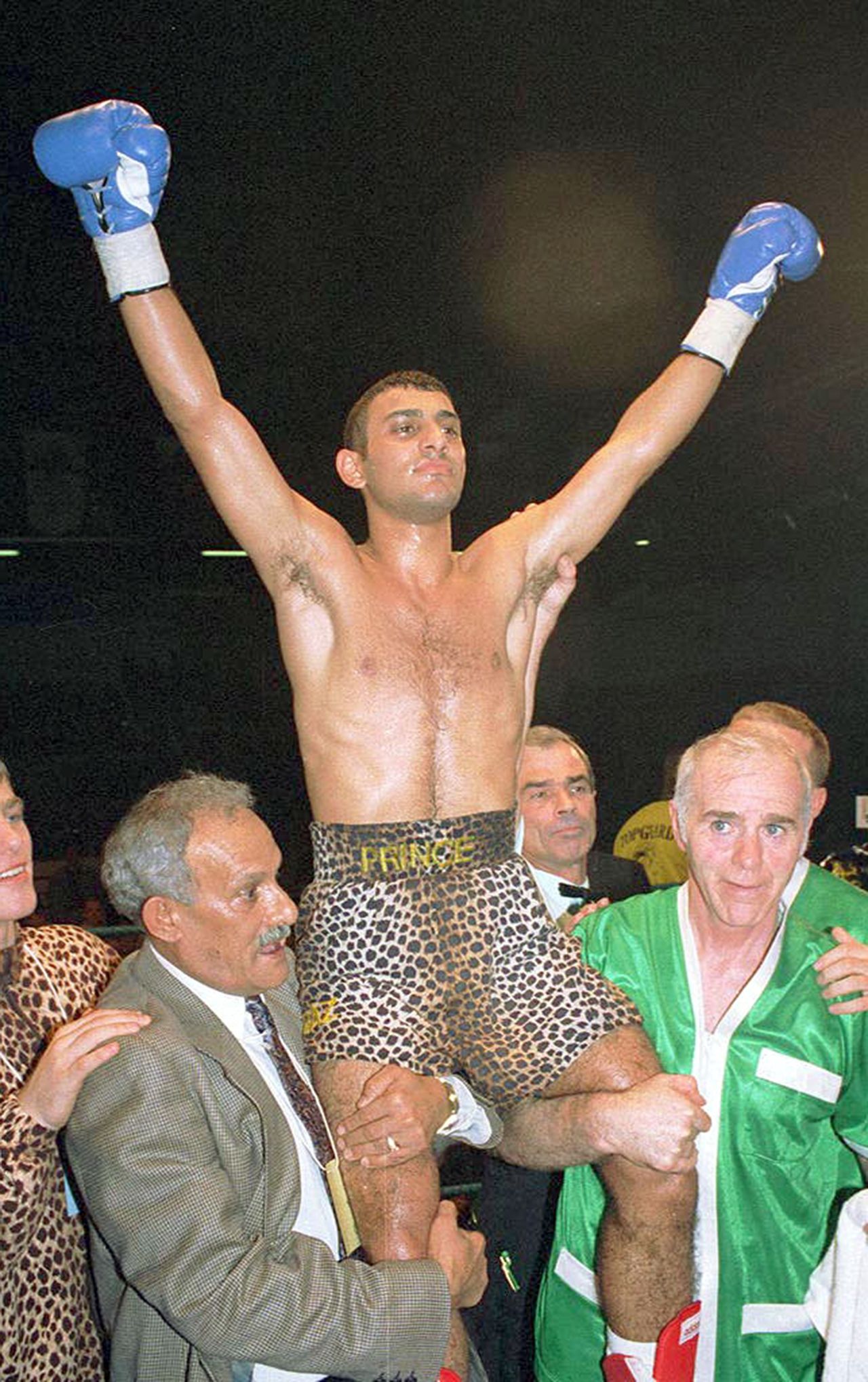 Naseem Hamed (in the middle) and Brendan Ingle (on the right)