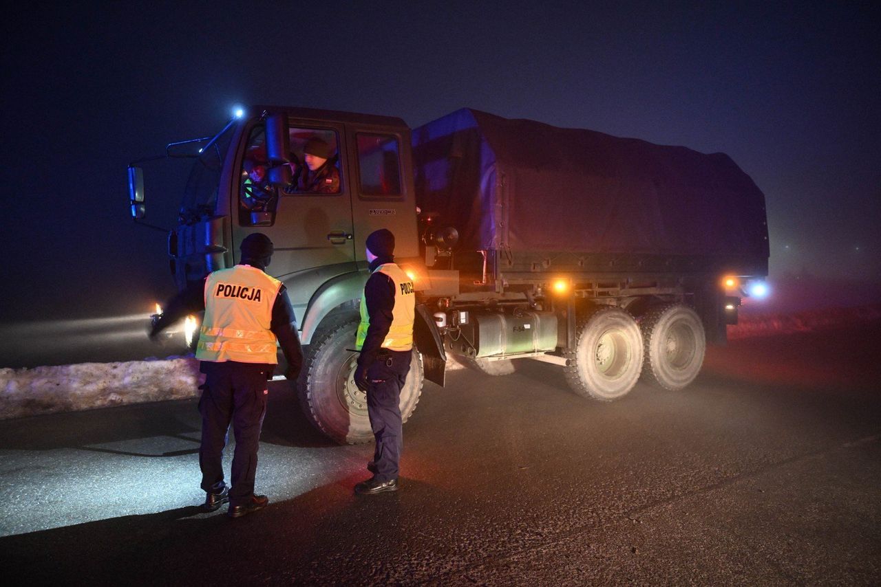 Rzeszów: Śmigłowiec spadł w rejonie Malawy. Kto zginął w katastrofie?