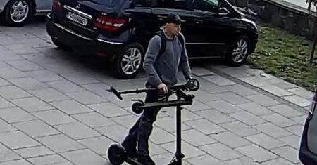 Skandaliczny wybryk pod kościołem. Szukają mężczyzny ze zdjęcia