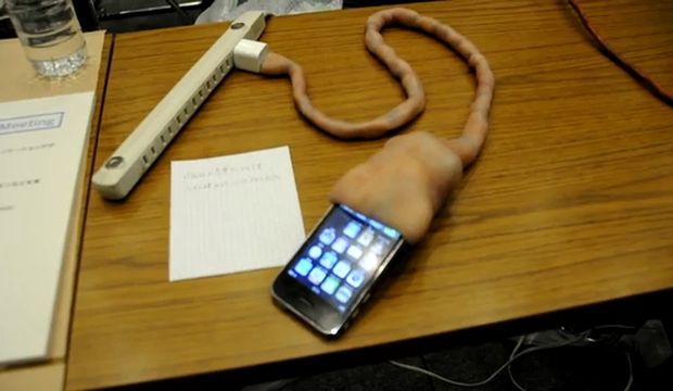 Jedna ładowarka do wszystkich telefonów? To wcale nie jest taki świetny pomysł 4