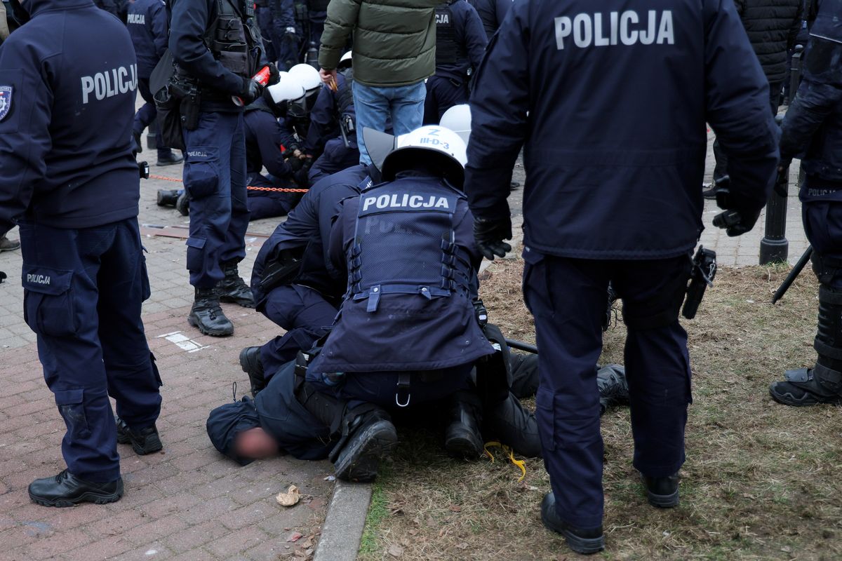 protest rolników, zamieszki, armatka wodna Porażka. Wskazał winnych po starciach z policją