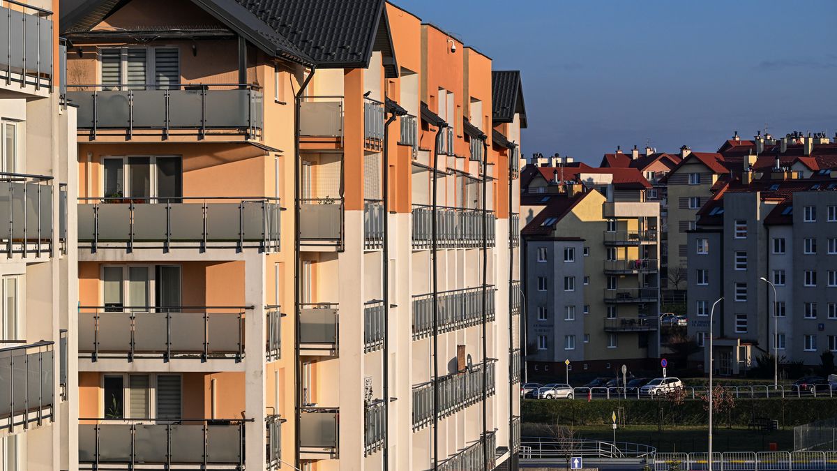 osiedle
Darek Delmanowicz
0%, blok, bloki, budowa, kredyt, osiedle, mieszkaniowe, mieszkanowie