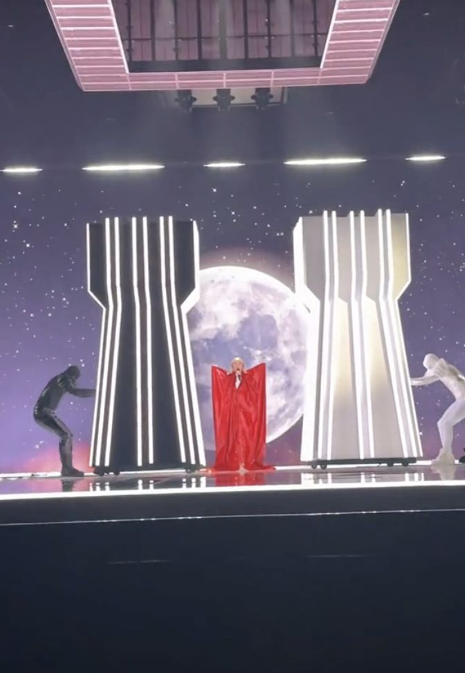 Luna na próbach do pierwszego półfinału Eurowizji